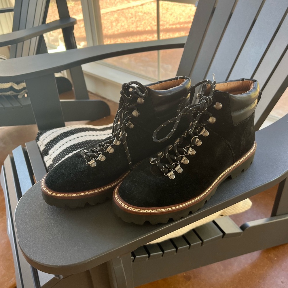 Madewell The Citywalk Lugsole Hiker Boot In Leather